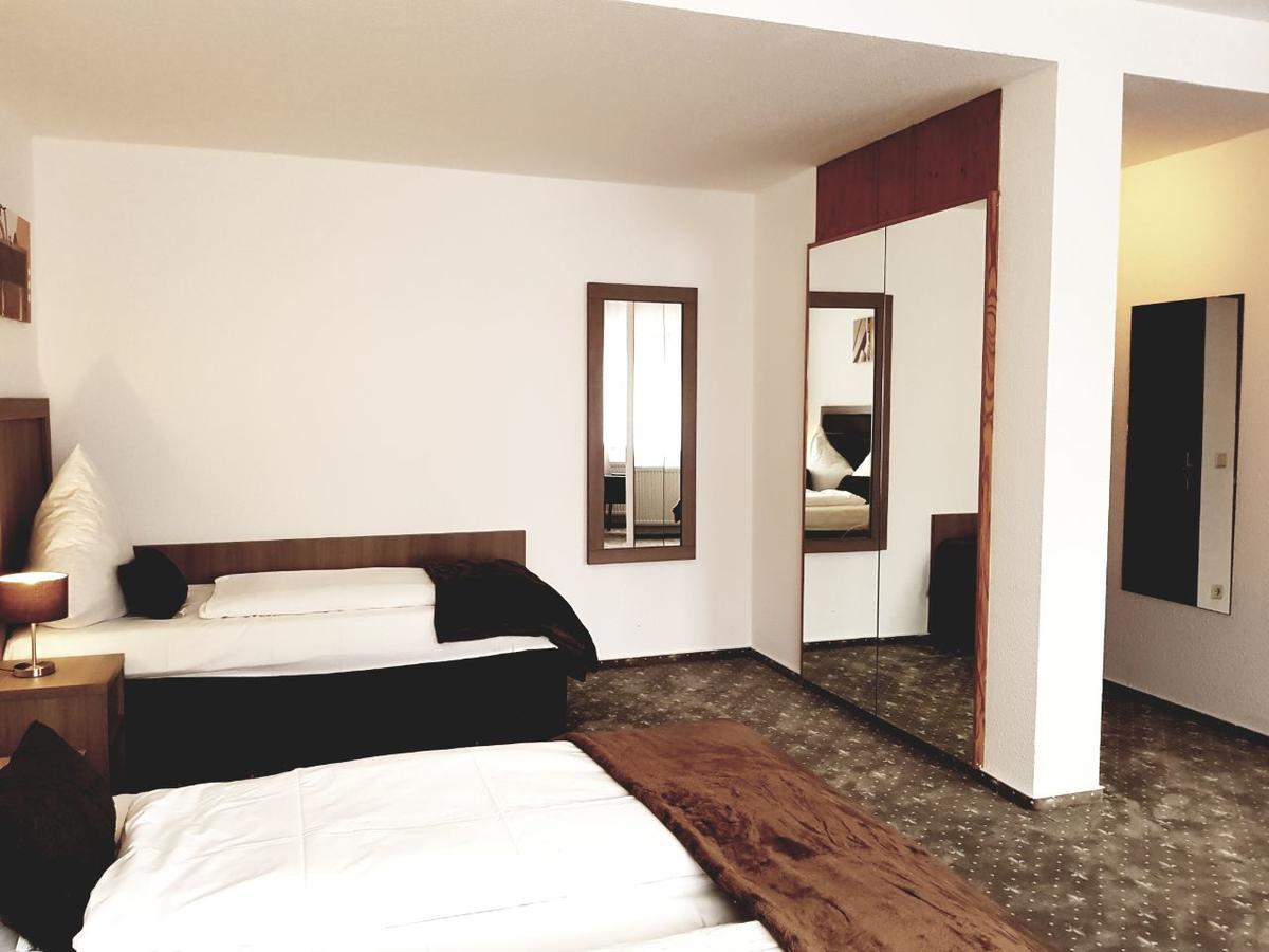 Hotel Dormir Moers Exterior foto