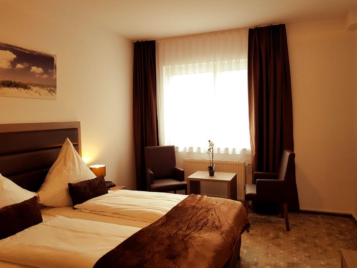 Hotel Dormir Moers Exterior foto